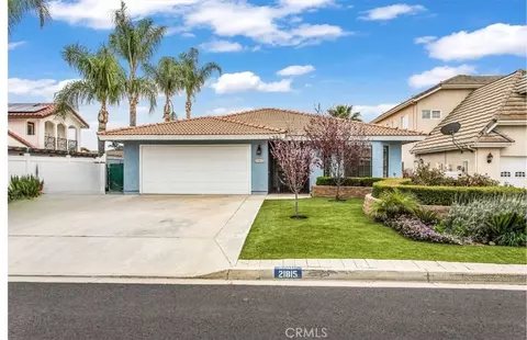 21815 Strawberry Ln, Canyon Lake, CA 92587