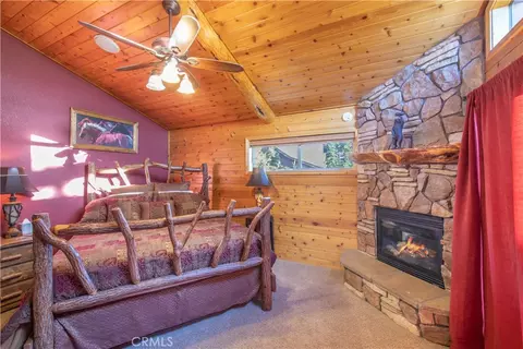 Bedroom - 301 Starlight, Big Bear Lake, CA 92315 photo 6 of 13