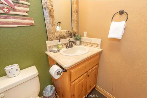 Bath - 301 Starlight, Big Bear Lake, CA 92315 photo 1 of 6