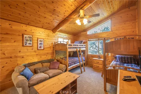 Bedroom - 301 Starlight, Big Bear Lake, CA 92315 photo 12 of 13