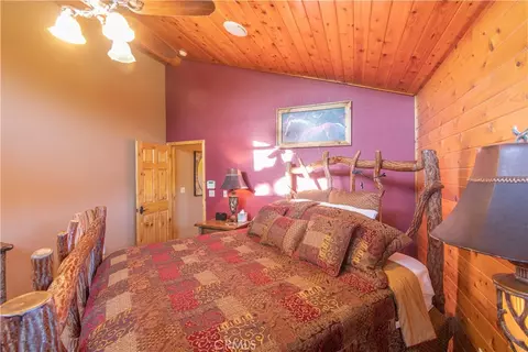 Bedroom - 301 Starlight, Big Bear Lake, CA 92315 photo 13 of 13