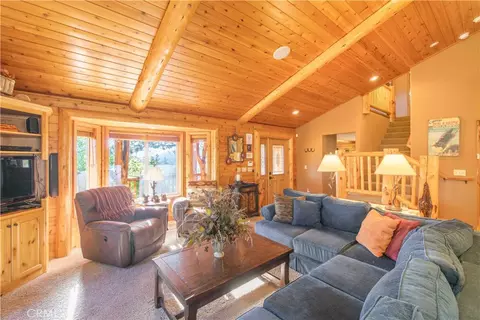 Living - 301 Starlight, Big Bear Lake, CA 92315 photo 5 of 5