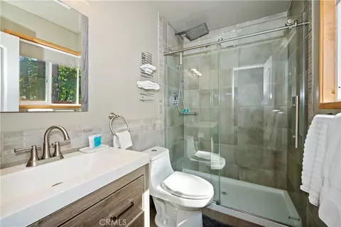 Bath - 619 Elysian, Big Bear City, CA 92314 photo 1 of 3