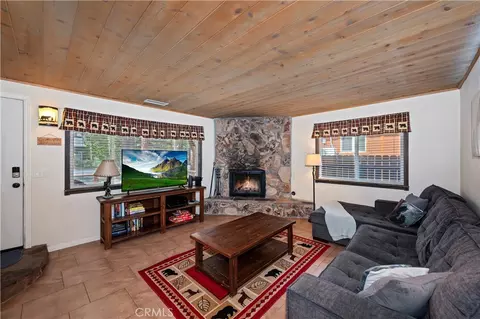Living - 619 Elysian, Big Bear City, CA 92314 photo 3 of 4