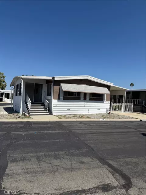 9391 California Ave #17, Riverside, CA 92503
