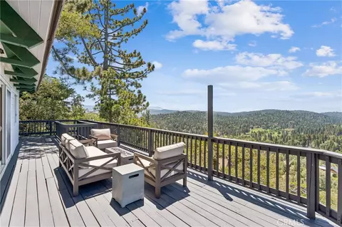 Exterior - 26565 Kings Ct, Lake Arrowhead, CA 92352 photo 6 of 10