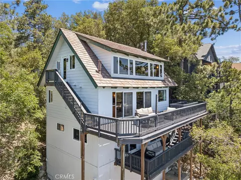 Exterior - 26565 Kings Ct, Lake Arrowhead, CA 92352 photo 9 of 10