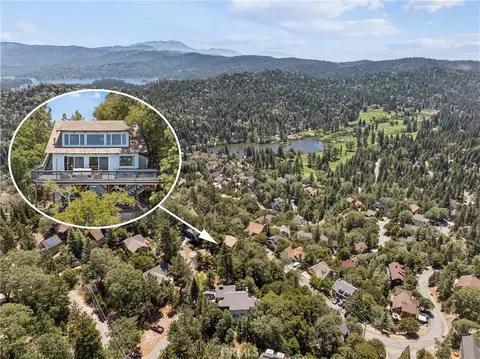 View/Area - 26565 Kings Ct, Lake Arrowhead, CA 92352 photo 1 of 7