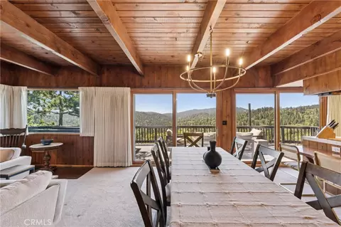Dining - 26565 Kings Ct, Lake Arrowhead, CA 92352 photo 2 of 4