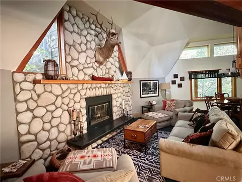 781 Lake, Lake Arrowhead, CA 92352
