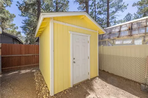 Other - 863 B Ln, Big Bear City, CA 92314 photo 4 of 5