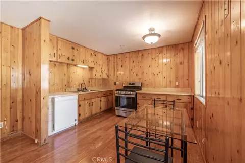 Kitchen - 863 B Ln, Big Bear City, CA 92314 photo 1 of 2