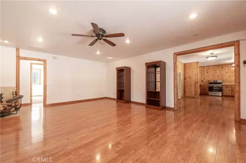 Living - 863 B Ln, Big Bear City, CA 92314 photo 5 of 5