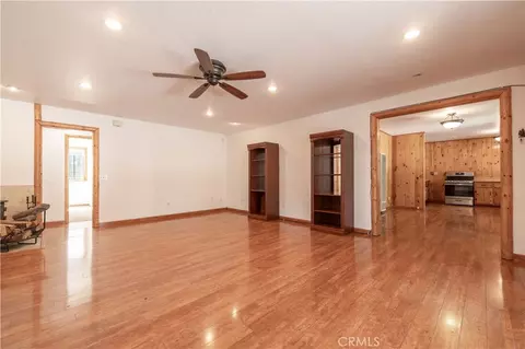 Living - 863 B Ln, Big Bear City, CA 92314 photo 5 of 5