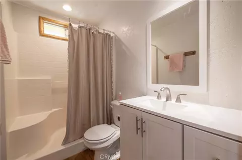 Bath - 863 B Ln, Big Bear City, CA 92314 photo 1 of 4