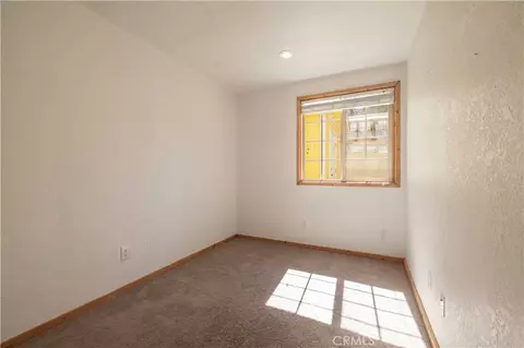 Bedroom - 863 B Ln, Big Bear City, CA 92314 photo 6 of 7