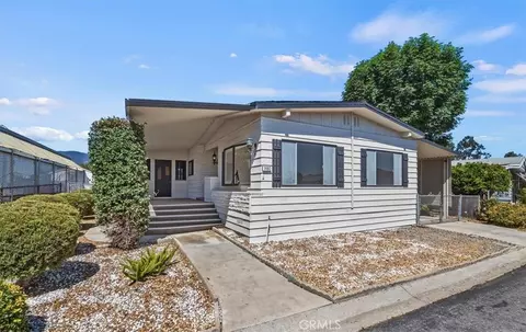 1462 Rainbrook Way, Corona, CA 92882