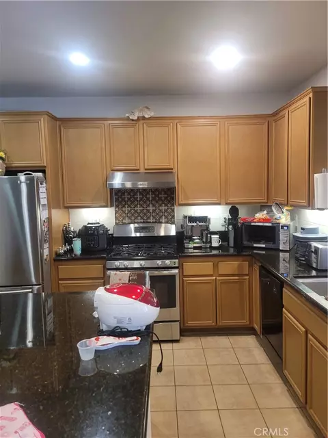 10242 Allie, Hesperia, CA 92345 photo 3