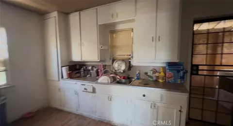 453 E F, Colton, CA 92324 photo 5