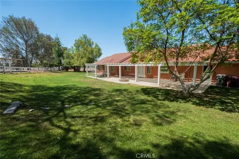 Exterior - 23093 Miners Rd, Perris, CA 92570 photo 2 of 3