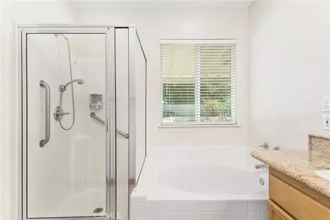 Bath - 35653 Oak Crk, Yucaipa, CA 92399 photo 3 of 3