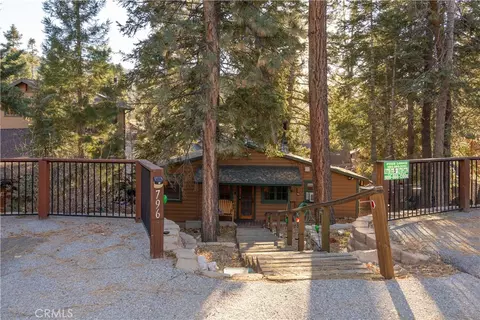 Exterior - 796 Silver Tip Dr, Big Bear Lake, CA 92315 photo 8 of 8