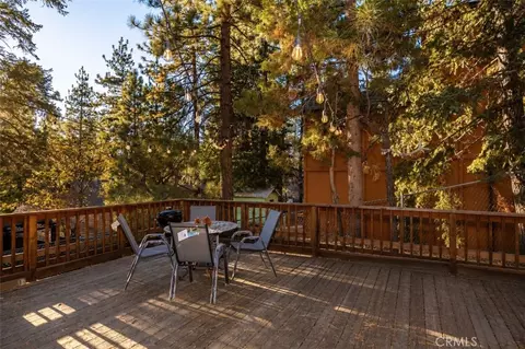 Exterior - 796 Silver Tip Dr, Big Bear Lake, CA 92315 photo 3 of 3