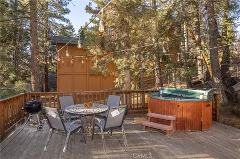 Exterior - 796 Silver Tip Dr, Big Bear Lake, CA 92315 photo 5 of 8