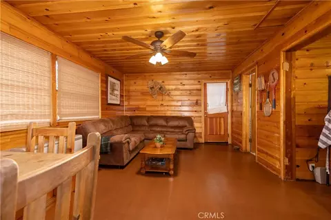 Living - 796 Silver Tip Dr, Big Bear Lake, CA 92315 photo 3 of 6
