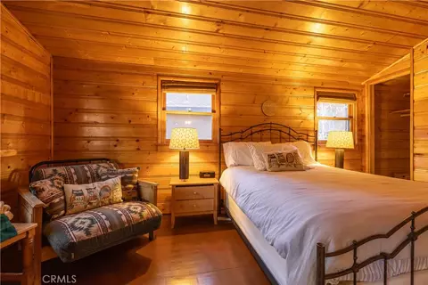 Bedroom - 796 Silver Tip Dr, Big Bear Lake, CA 92315 photo 3 of 6