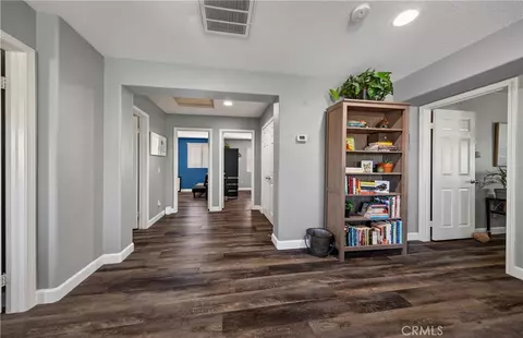 Entry Way - 2155 Larimore Ln, Mentone, CA 92359 photo 5 of 6