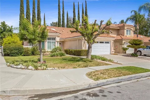 Exterior - 10353 Rock, Mentone, CA 92359 photo 4 of 12