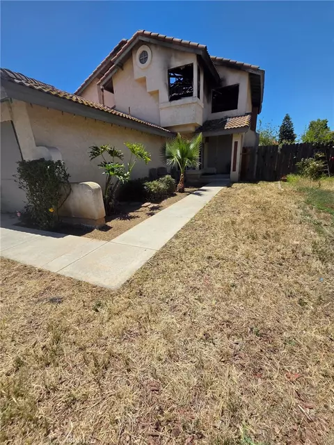 16435 Heather Gln, Moreno Valley, CA 92551