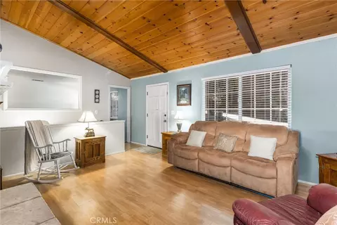 Living - 24634 Bernard Dr, Crestline, CA 92325 photo 2 of 3