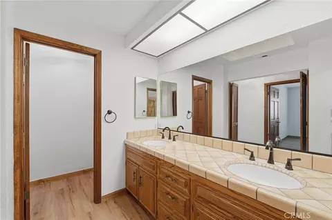 Bath - 5633 Mayberry, Rancho Cucamonga, CA 91737 photo 6 of 6