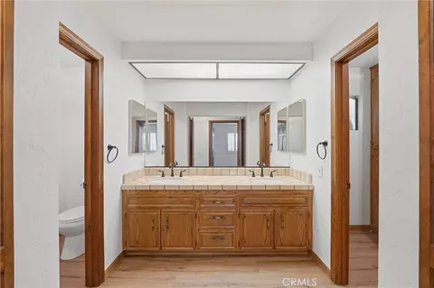 Bath - 5633 Mayberry, Rancho Cucamonga, CA 91737 photo 4 of 6