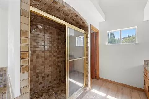 Bath - 5633 Mayberry, Rancho Cucamonga, CA 91737 photo 2 of 6