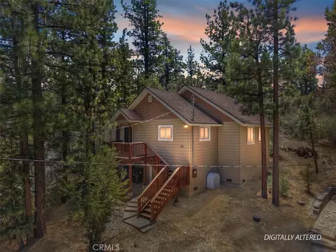 304 Sugarloaf Blvd, Big Bear City, CA 92314