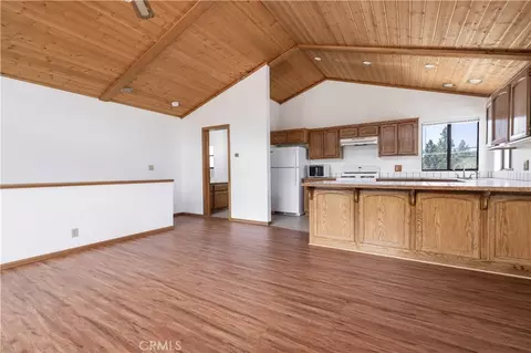 Living - 2115 State Ln, Big Bear City, CA 92314 photo 4 of 4