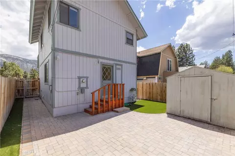 Exterior - 2115 State Ln, Big Bear City, CA 92314 photo 3 of 7