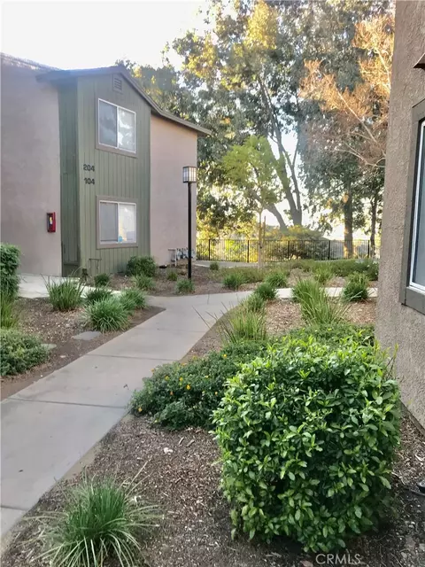 2612 Avenida Del Vis #203, Corona, CA 92882