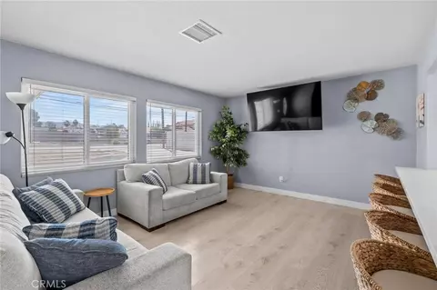 13348 5th, Yucaipa, CA 92399 photo 8