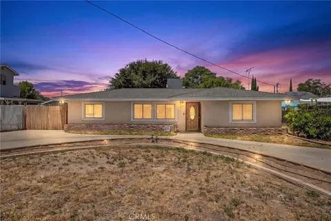 13348 5th, Yucaipa, CA 92399