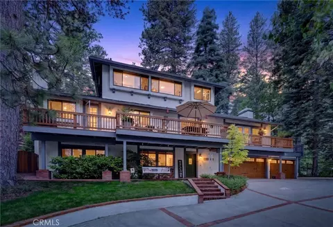 360 Riviera Dr, Lake Arrowhead, CA 92352