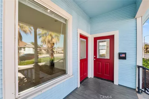 Exterior - 1105 Orange St, Redlands, CA 92374 photo 4 of 7