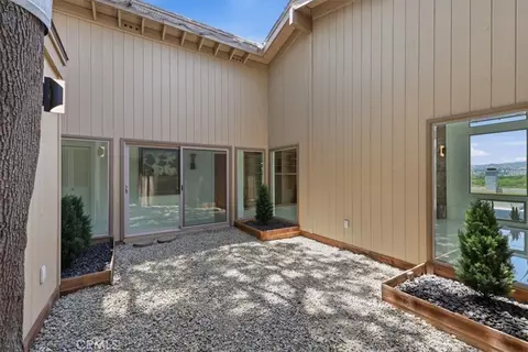 Exterior - 5813 Old Rnch, Riverside, CA 92504 photo 12 of 26