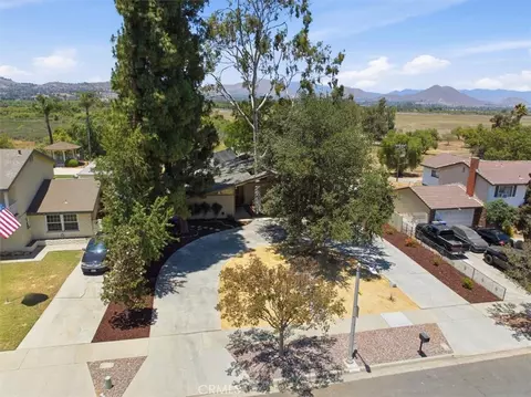 View/Area - 5813 Old Rnch, Riverside, CA 92504 photo 5 of 6