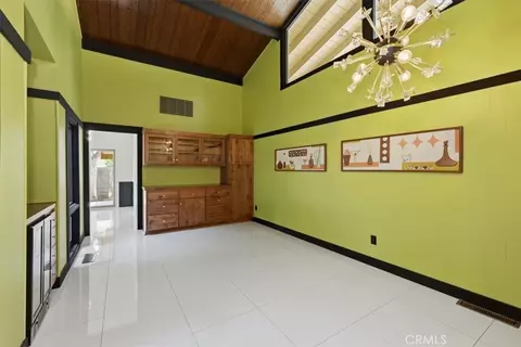 Dining - 5813 Old Rnch, Riverside, CA 92504 photo 4 of 4