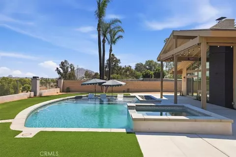 Exterior - 5813 Old Rnch, Riverside, CA 92504 photo 17 of 26