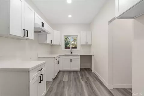 Entry Way - 2723 Iris St, Riverside, CA 92507 photo 1 of 3